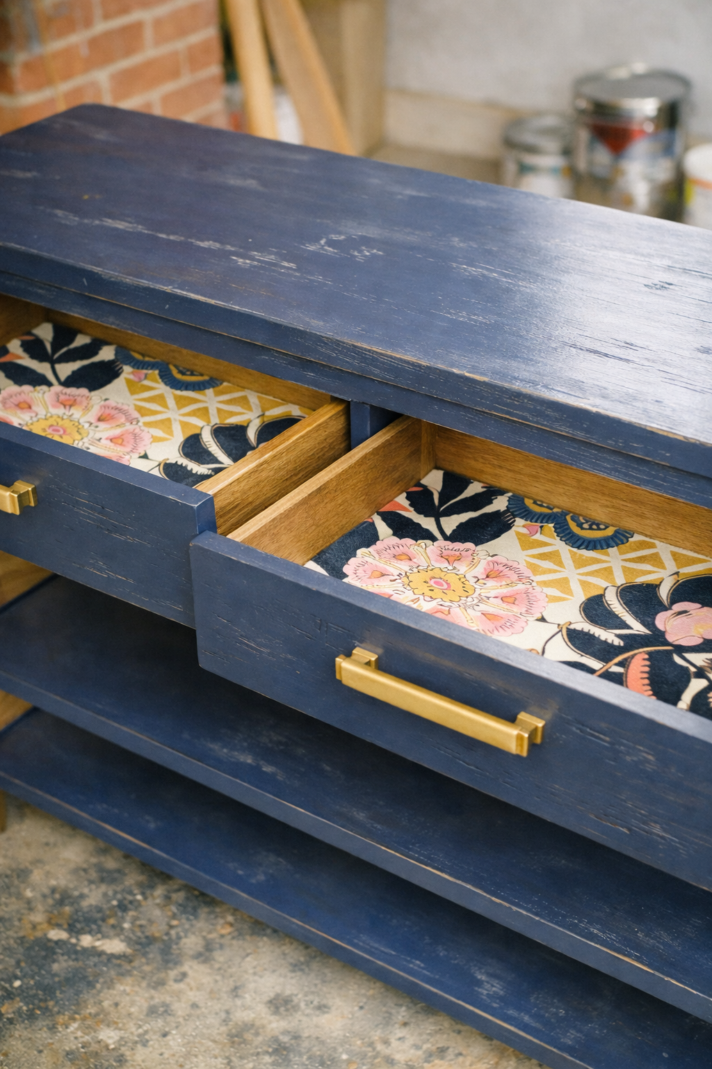 Expertly refinished Hale Navy Sideboard/Buffet/TV stand/Console Table; Solid Wood, Gold dipped